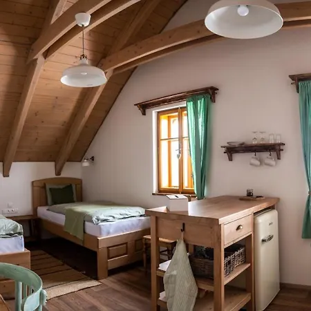 V Poli 3* Klimkovice