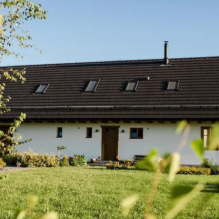 V Poli Guest house